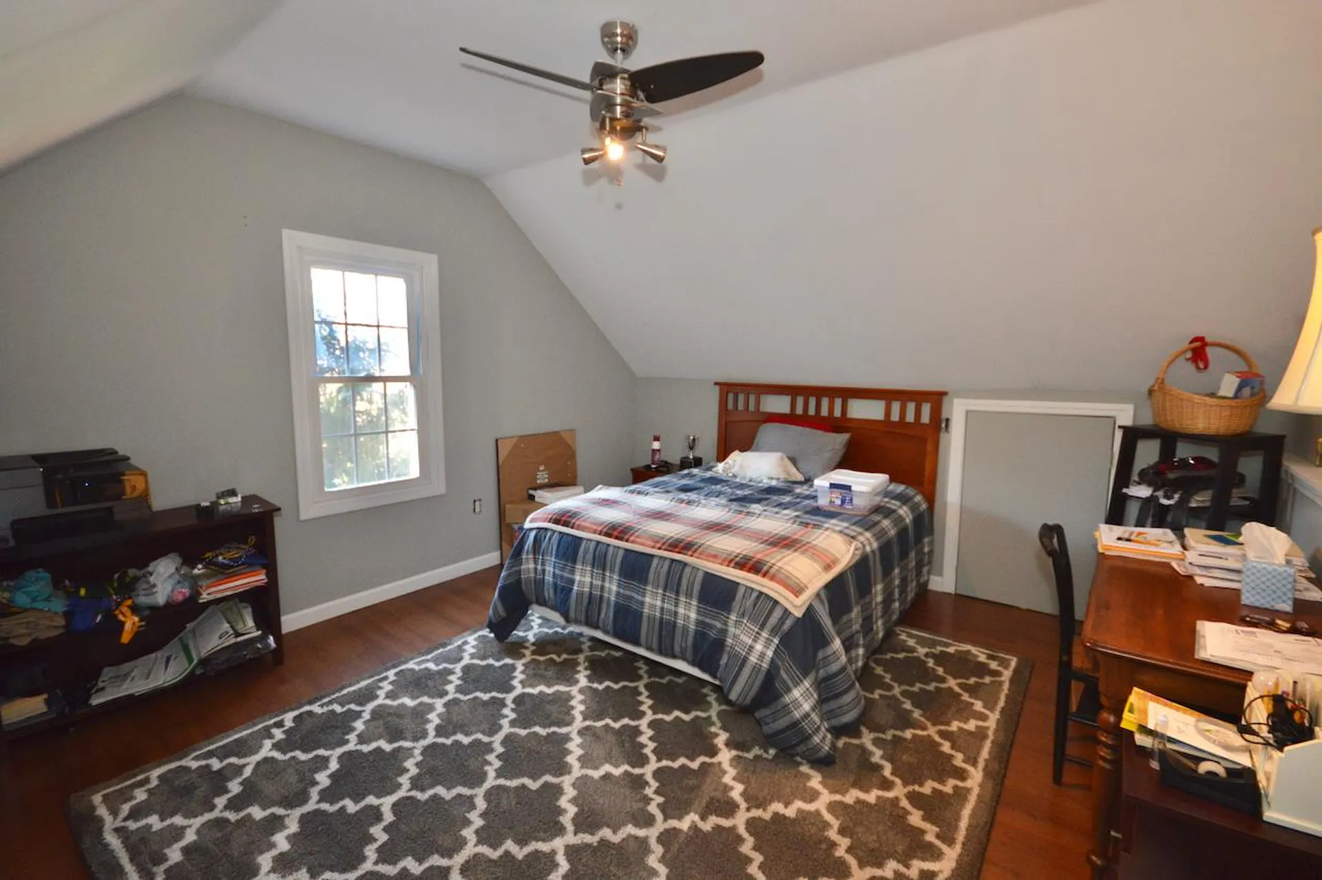 31 Rolling Ridge Road Londonderry NH 03053