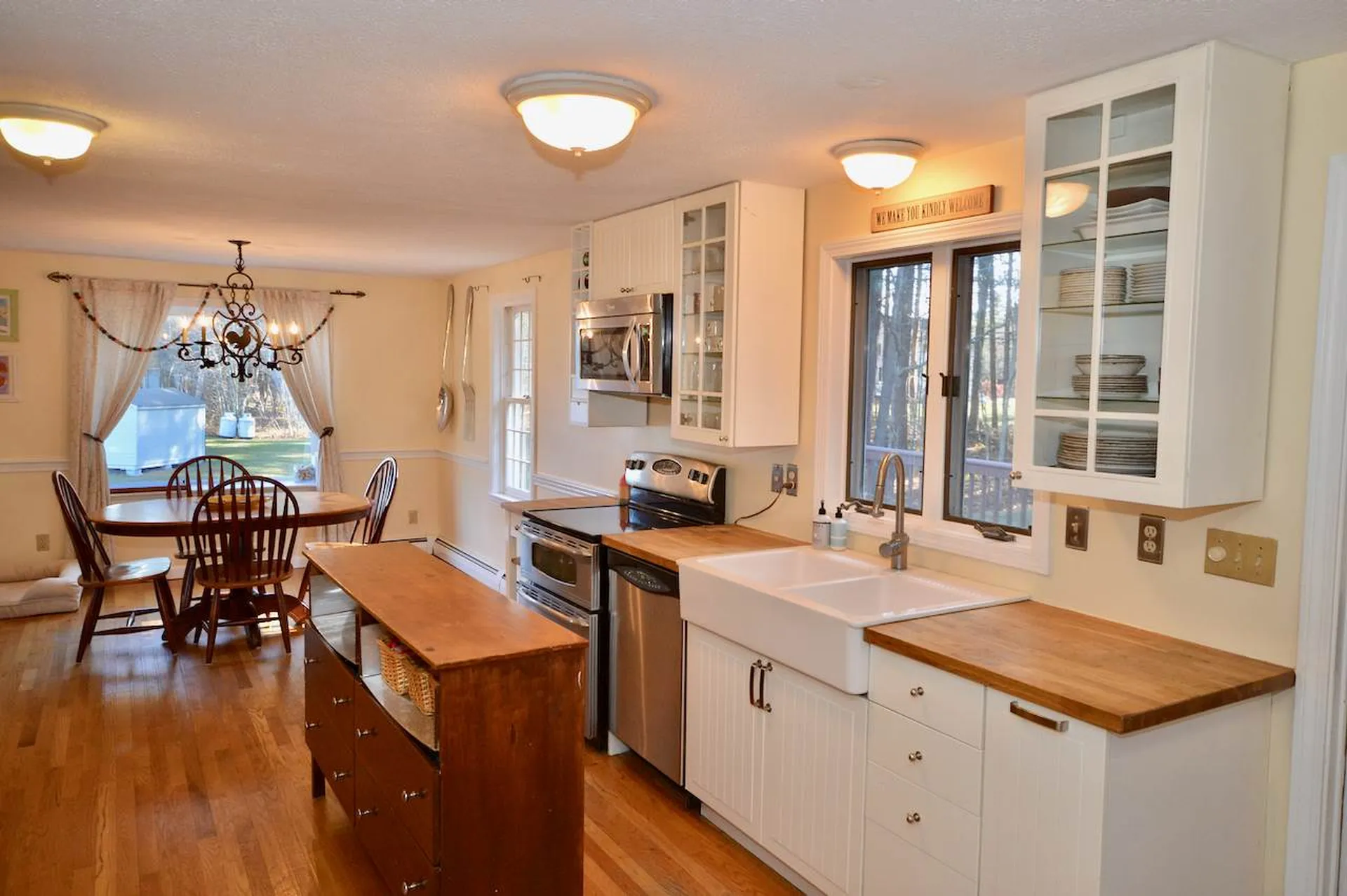 31 Rolling Ridge Road Londonderry NH 03053