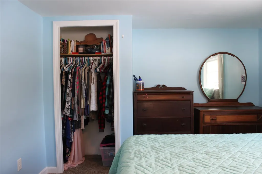 26 Ponderosa Avenue Nashua NH 03062