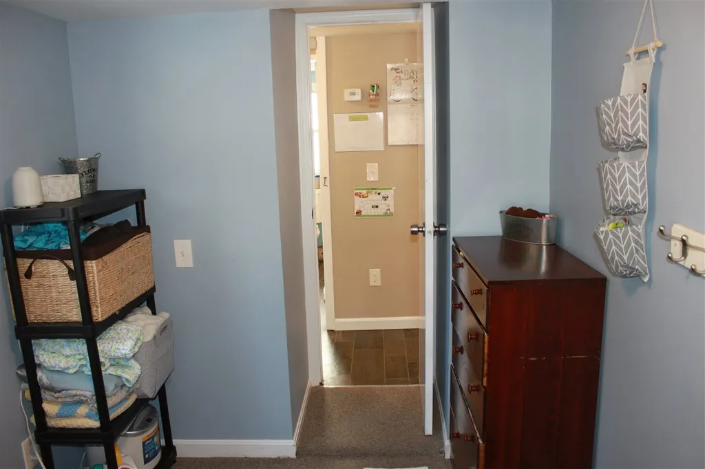 26 Ponderosa Avenue Nashua NH 03062