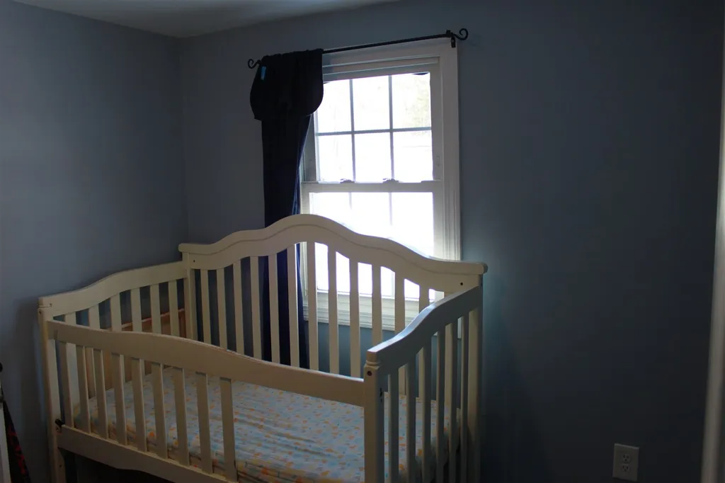 26 Ponderosa Avenue Nashua NH 03062
