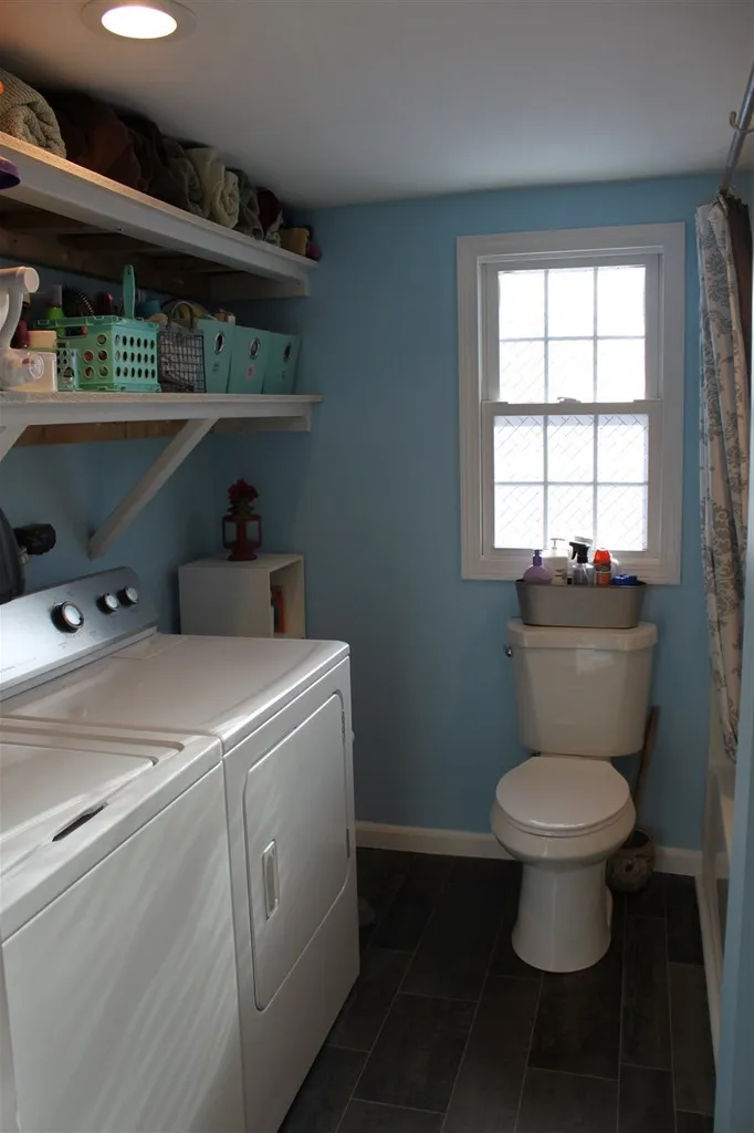 26 Ponderosa Avenue Nashua NH 03062