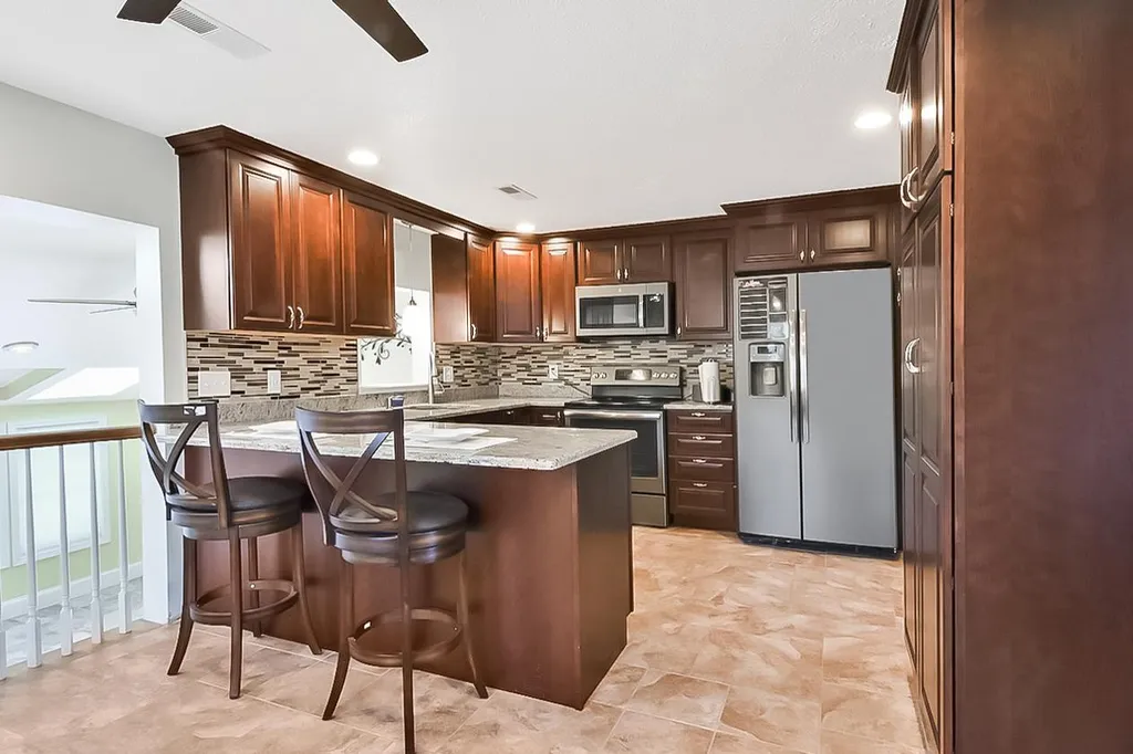 14 Huckleberry Road Raymond NH 03077