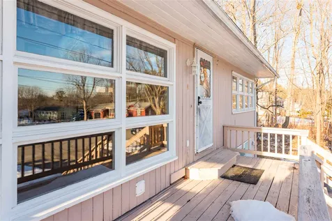 4 Yvonne Street Rochester NH 03867