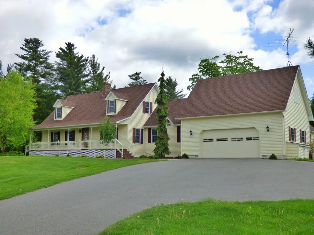 250 Foxwood Lane Derby VT 05829
