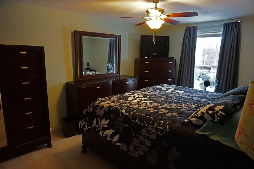 43 Evans Circle Keene NH 03431