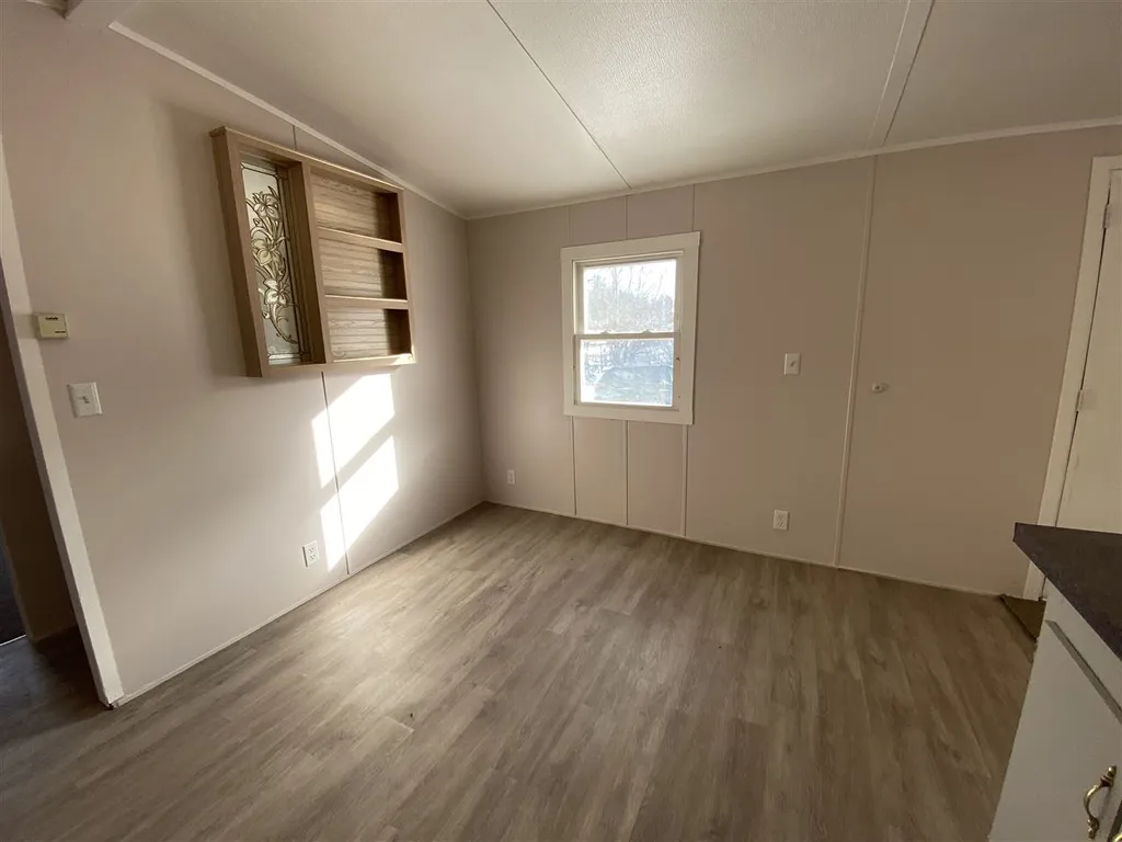 6 Berle Drive Boscawen NH 03303