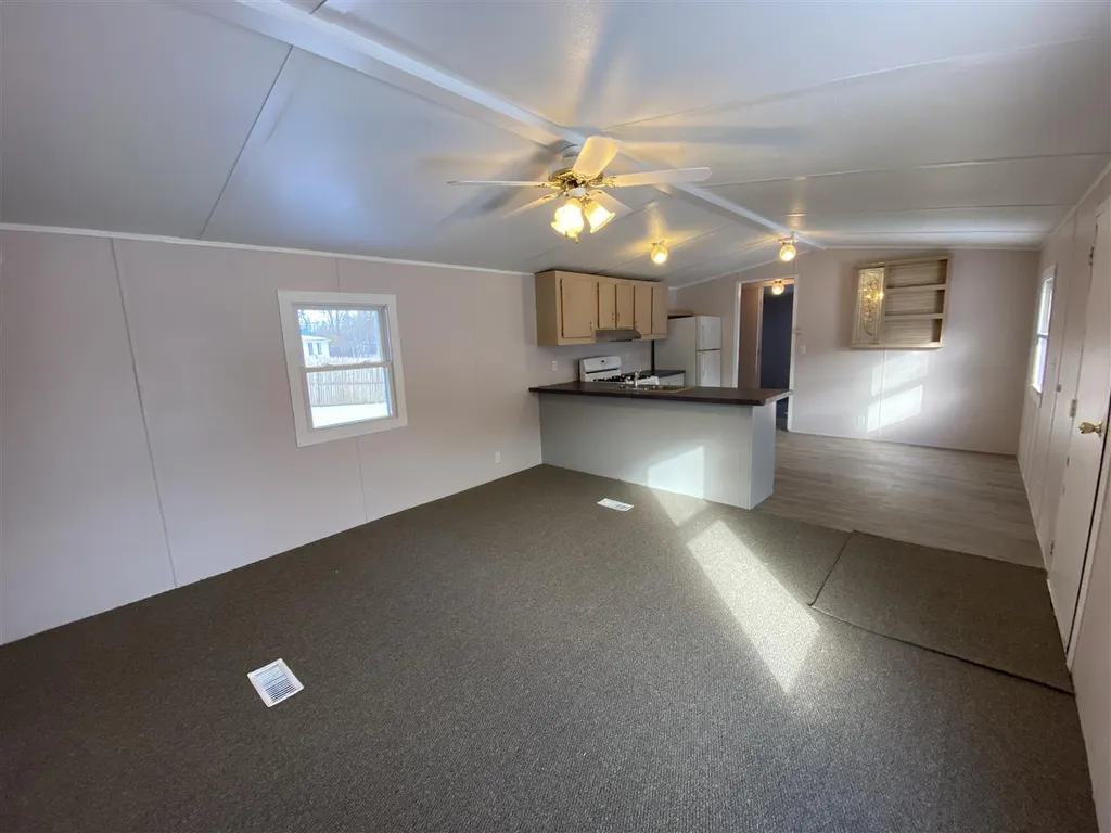 6 Berle Drive Boscawen NH 03303