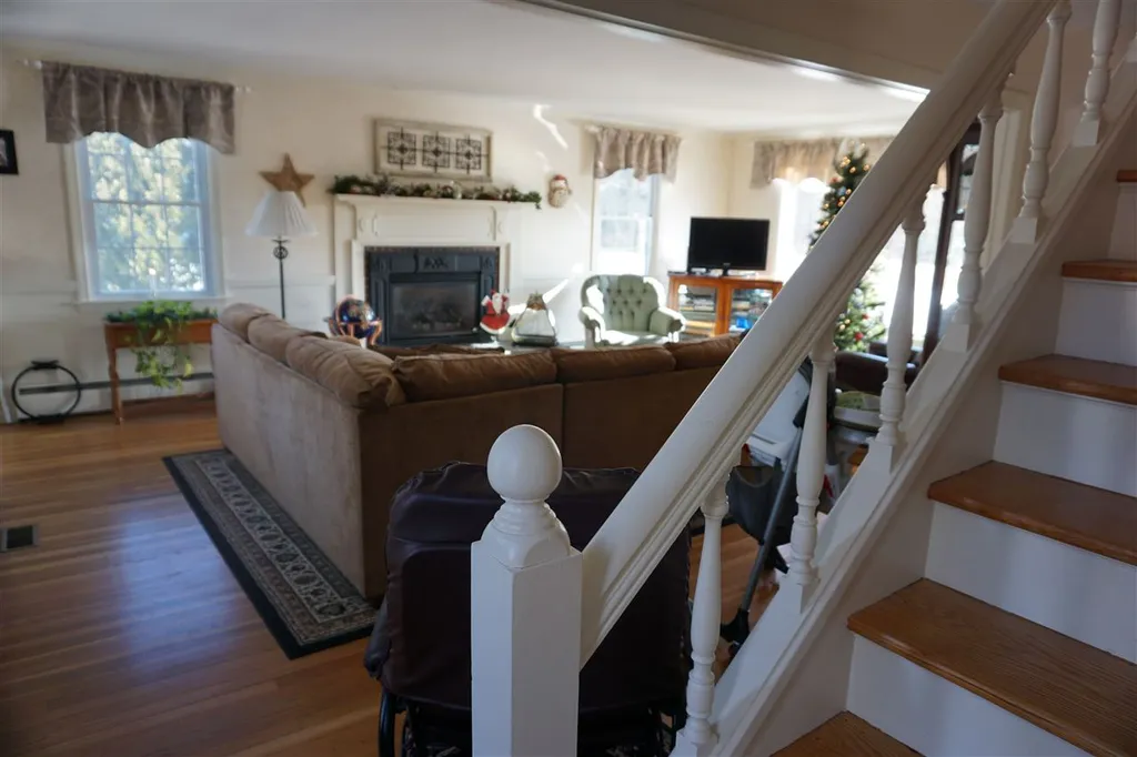 664 West Street Keene NH 03431