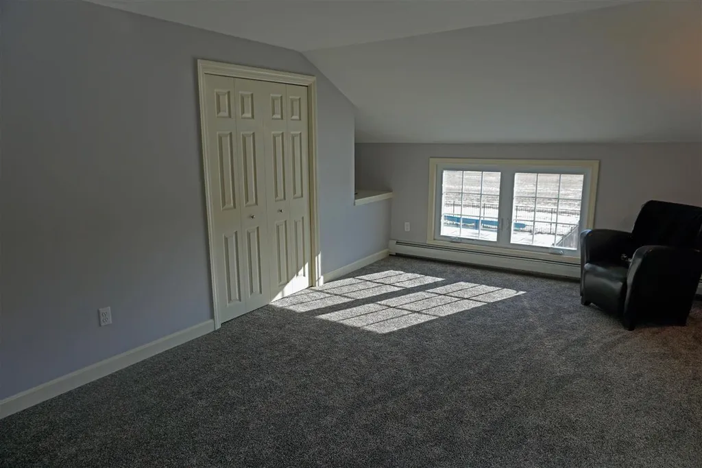 664 West Street Keene NH 03431