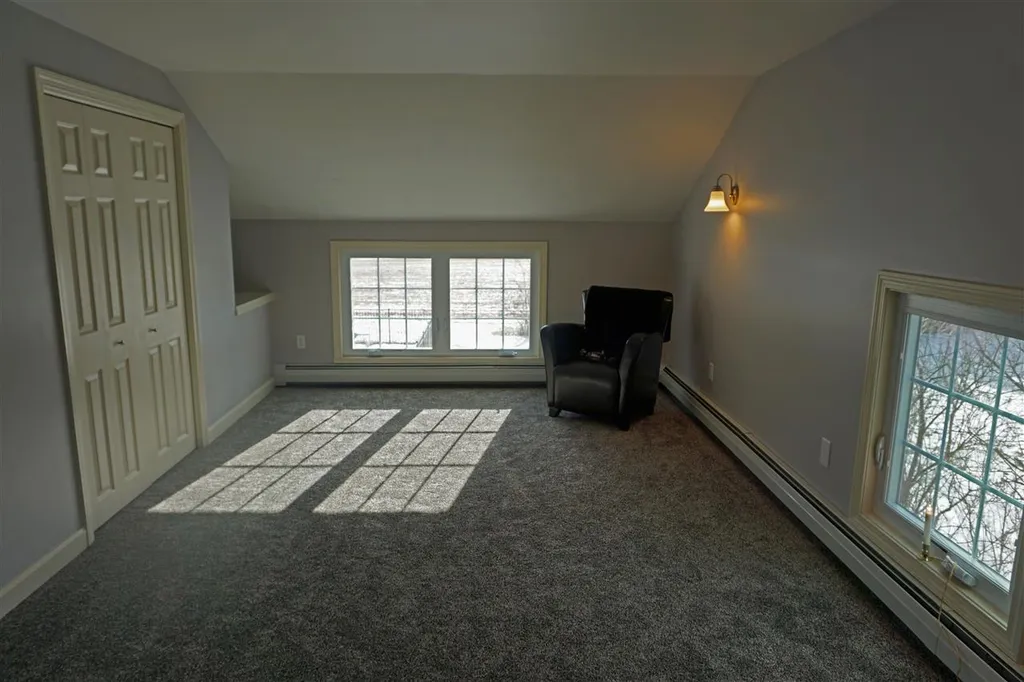 664 West Street Keene NH 03431