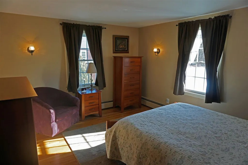 664 West Street Keene NH 03431