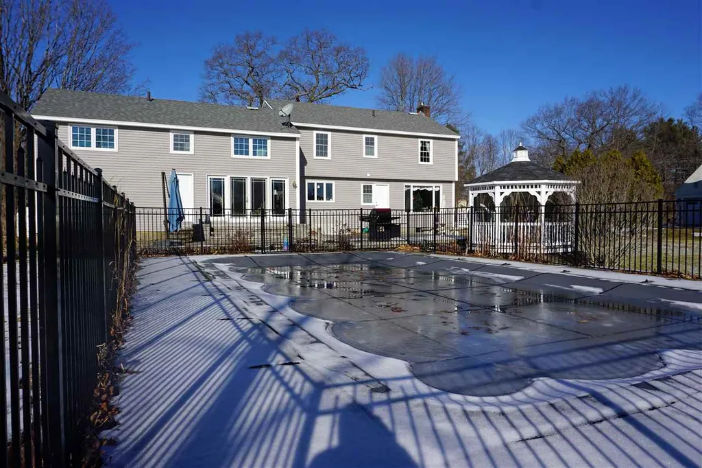 664 West Street Keene NH 03431