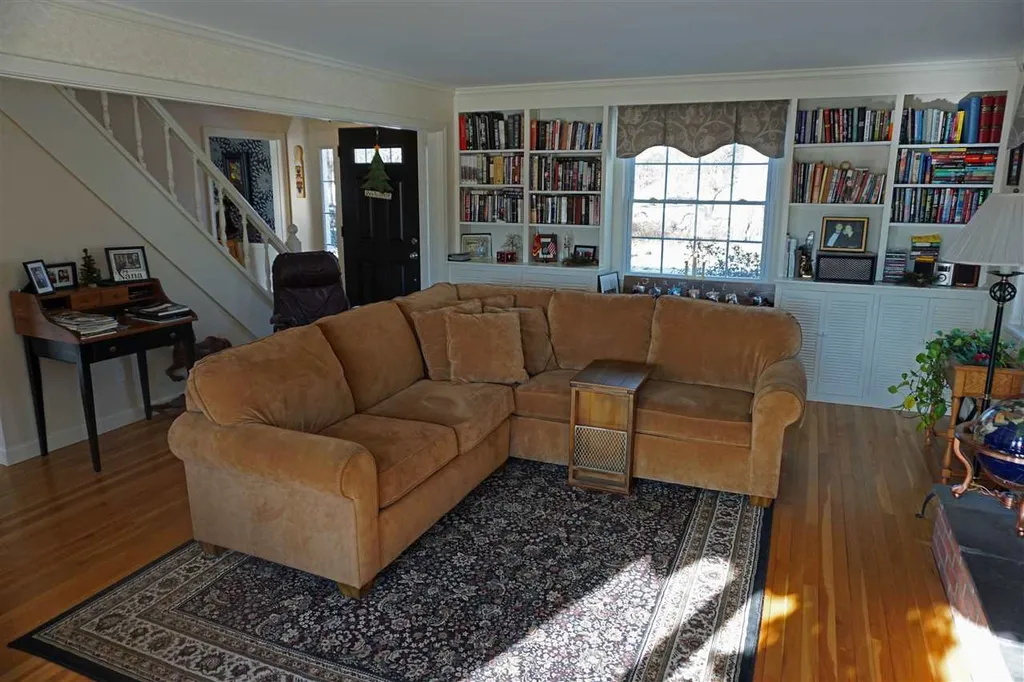664 West Street Keene NH 03431