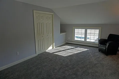 664 West Street Keene NH 03431