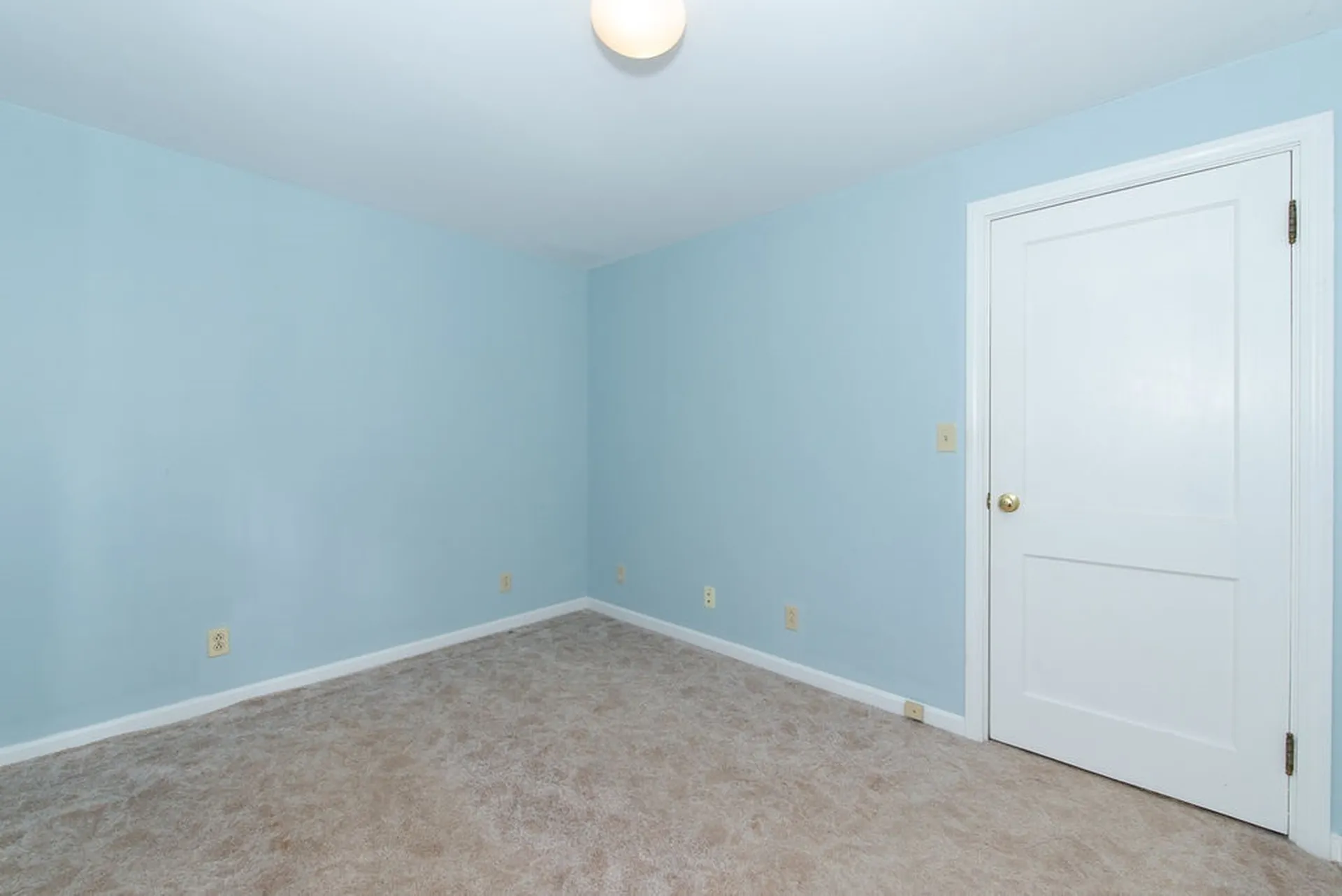 316 Blackwater Road Rochester NH 03867