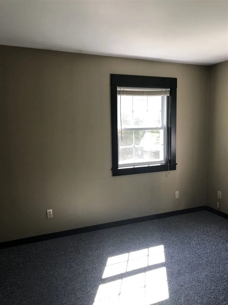 100 Owls Hill Road Westmoreland NH 03467