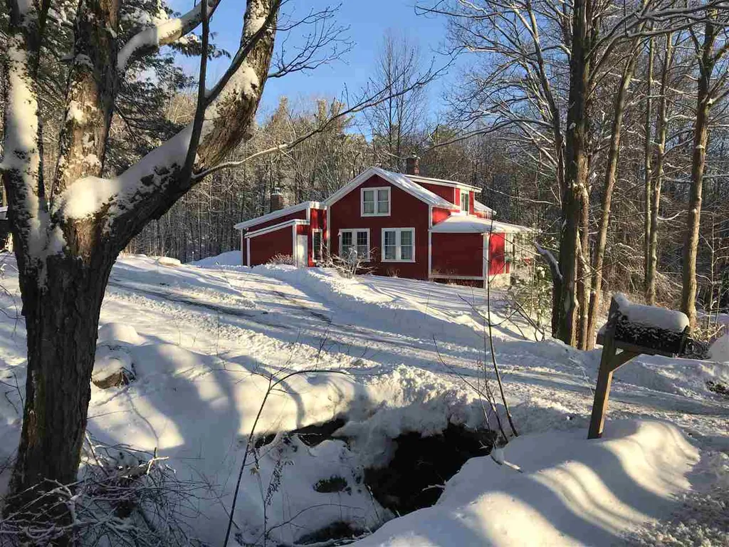 391 West Road Temple NH 03084