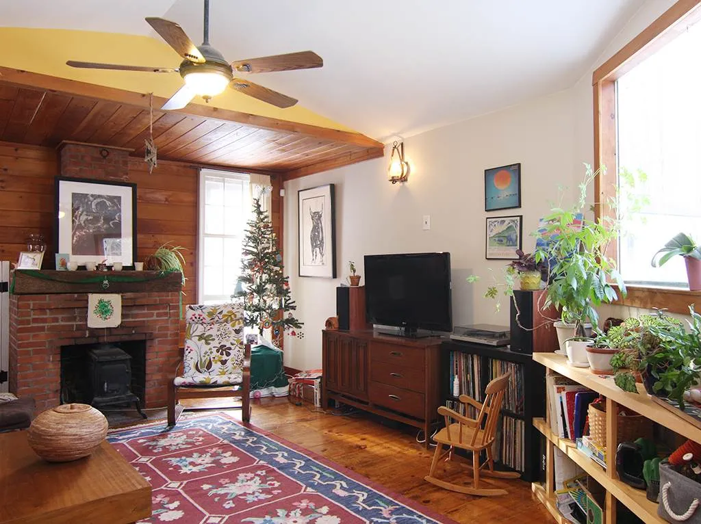 391 West Road Temple NH 03084
