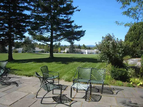 26 Hilltop Place New London NH 03257