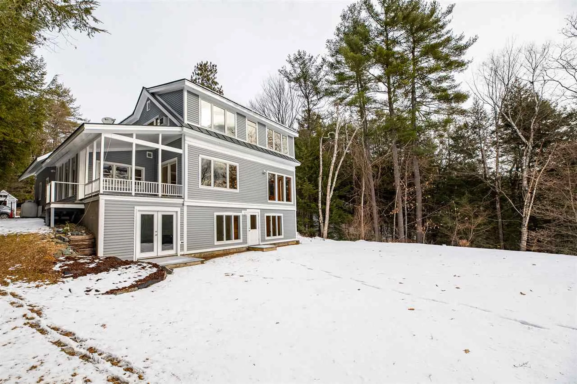 23 River Road Hanover NH 03755