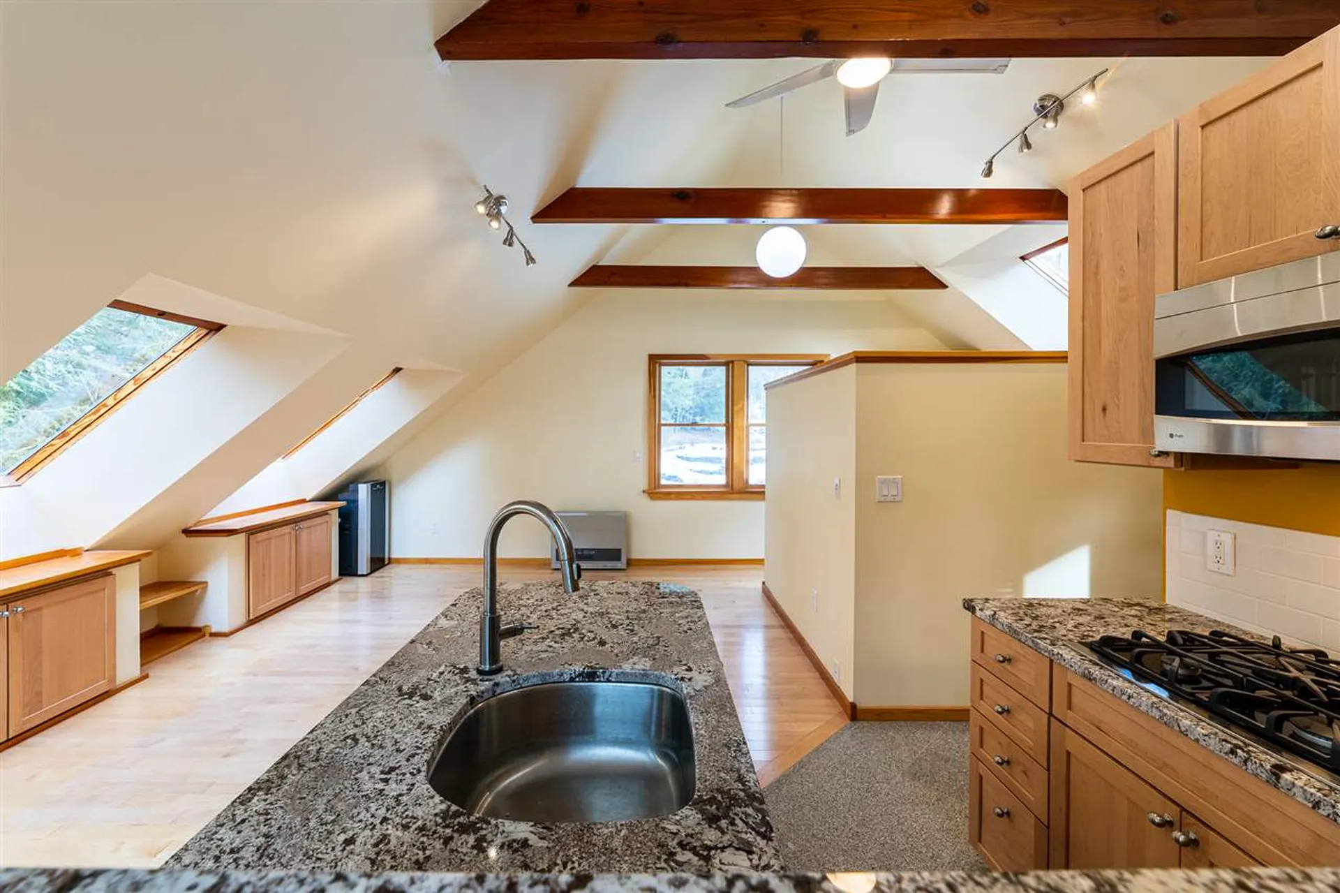 23 River Road Hanover NH 03755