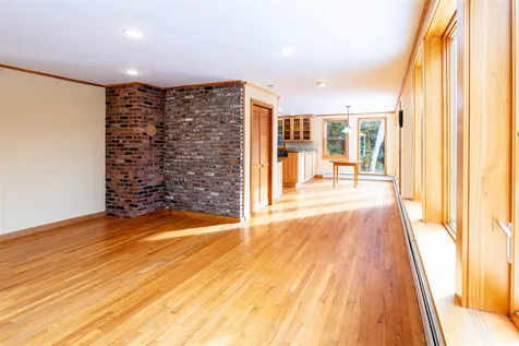 23 River Road Hanover NH 03755