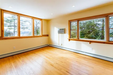 23 River Road Hanover NH 03755