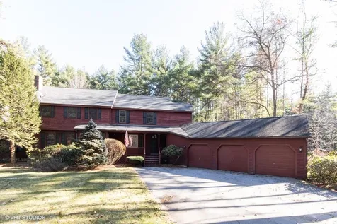 9 Danbury Circle Amherst NH 03031