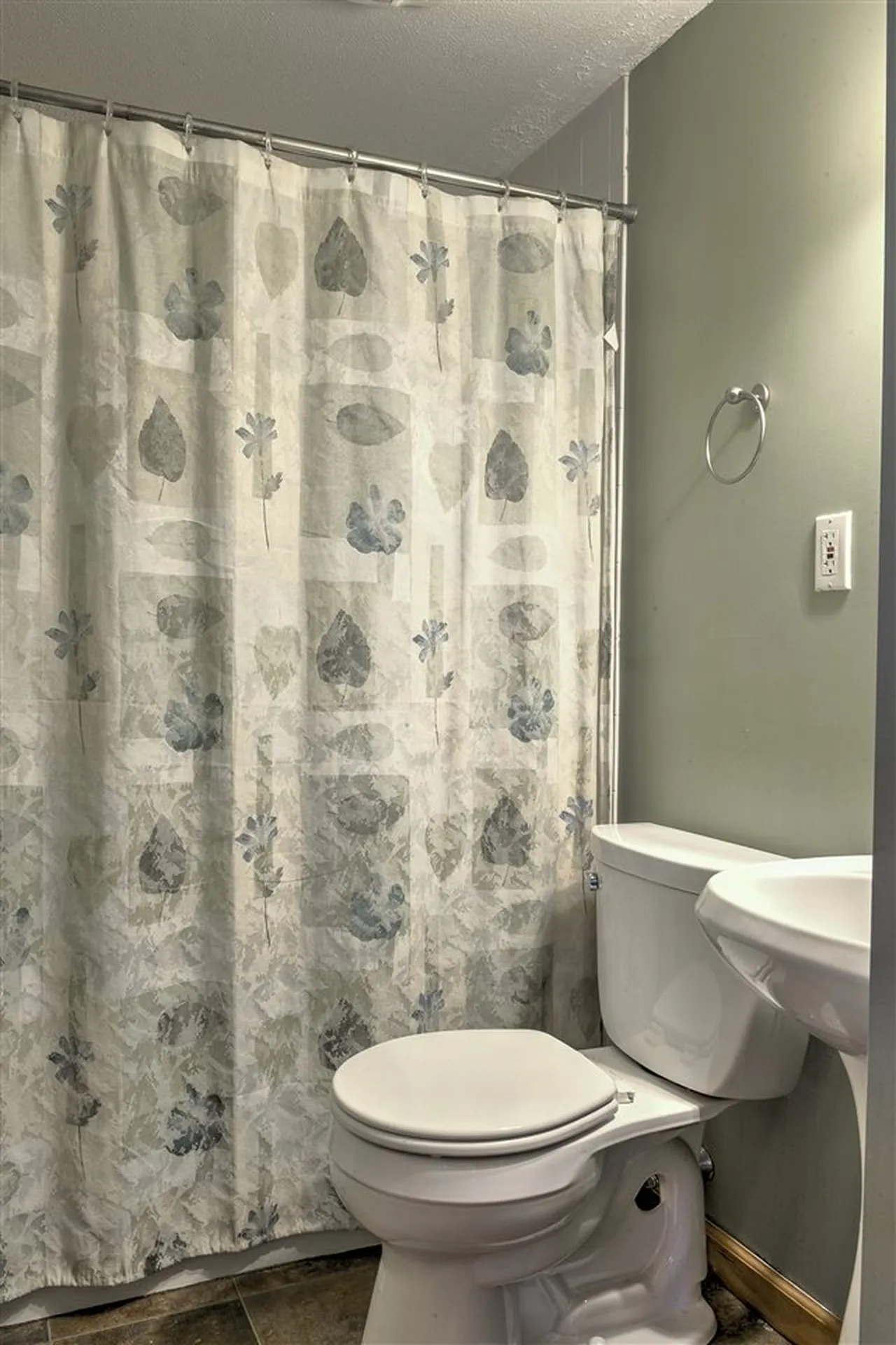 9 Liberty Lane Keene NH 03431
