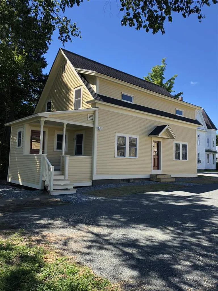 143 2nd Street Newport City VT 05855