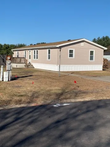 9 Day Lilly Lane Rochester NH 03868