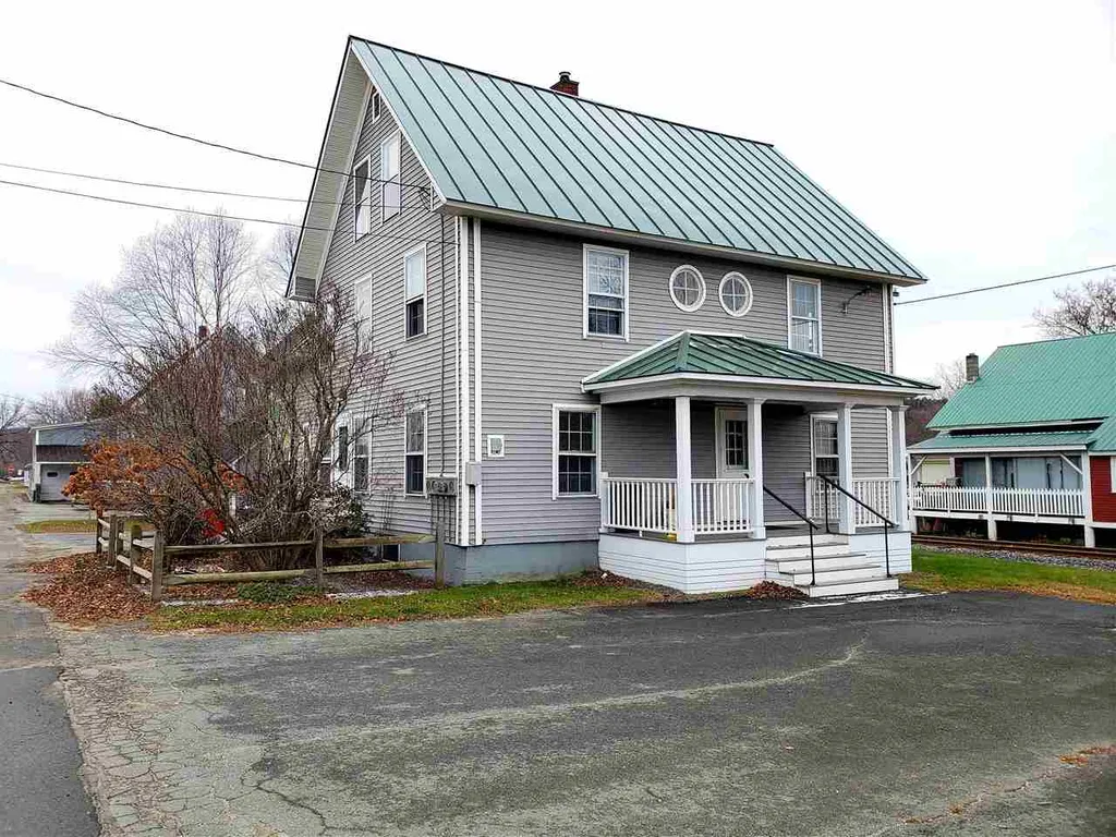 91 Williams Street Lyndon VT 05851