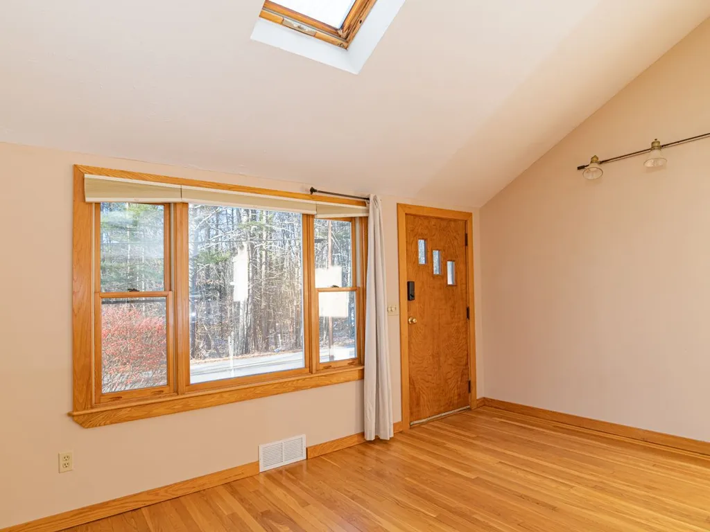 226 Country Club Road Gilford NH 03249