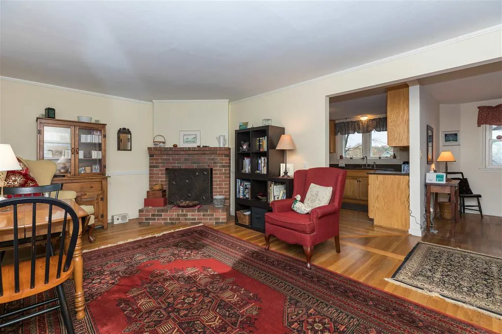 4 Ashland Street Portsmouth NH 03801
