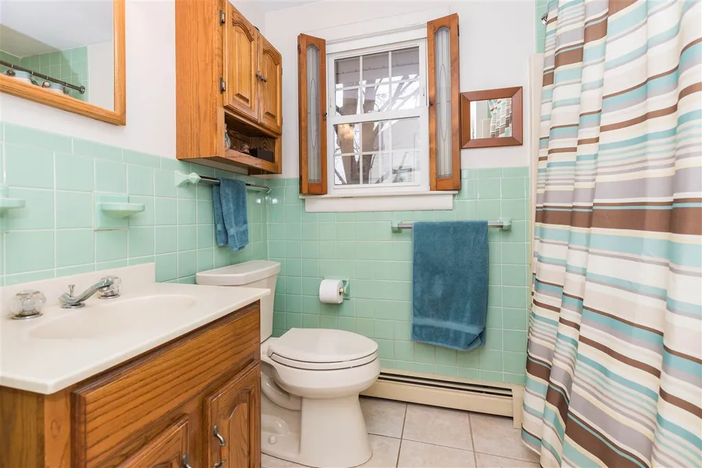 4 Ashland Street Portsmouth NH 03801