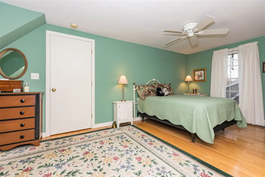 4 Ashland Street Portsmouth NH 03801