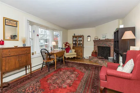 4 Ashland Street Portsmouth NH 03801