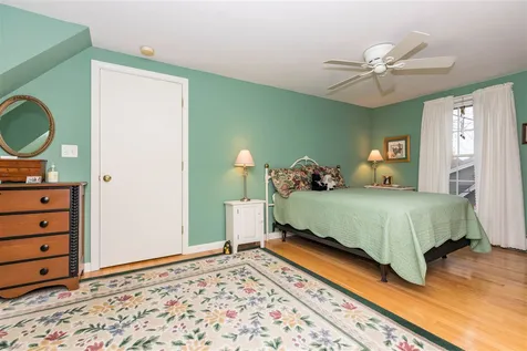 4 Ashland Street Portsmouth NH 03801