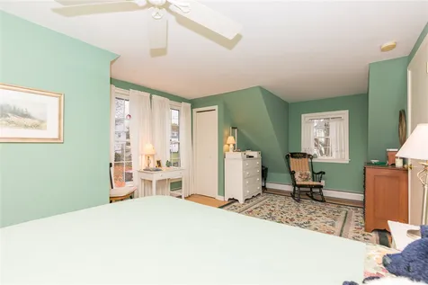 4 Ashland Street Portsmouth NH 03801
