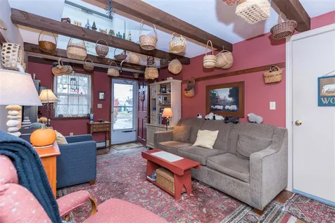 4 Ashland Street Portsmouth NH 03801
