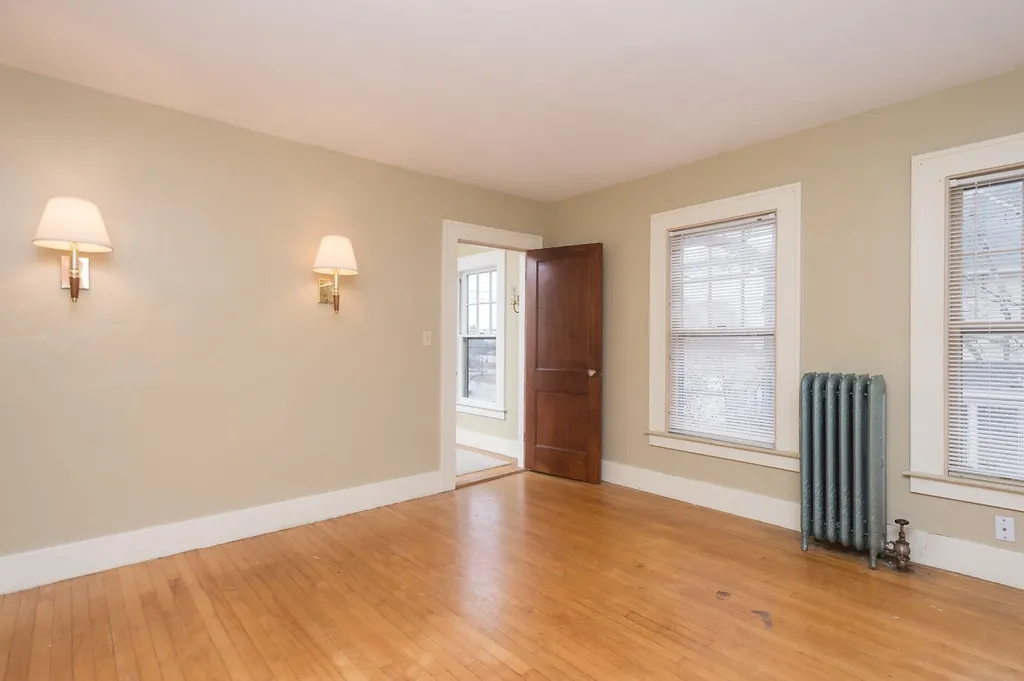 7 Summer Street Rochester NH 03867