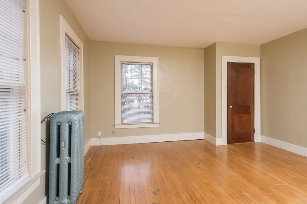 7 Summer Street Rochester NH 03867