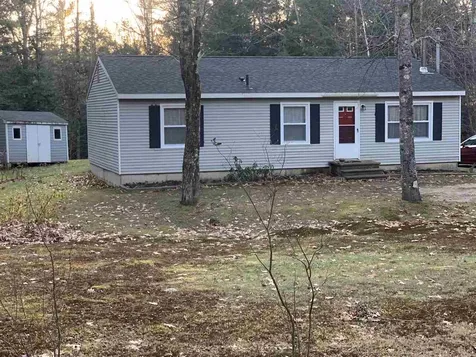 76 Gold Street Milton NH 03851