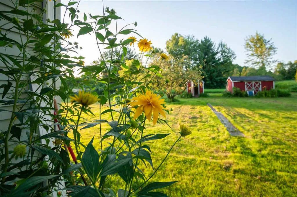 2605 Silver Street Hinesburg VT 05461