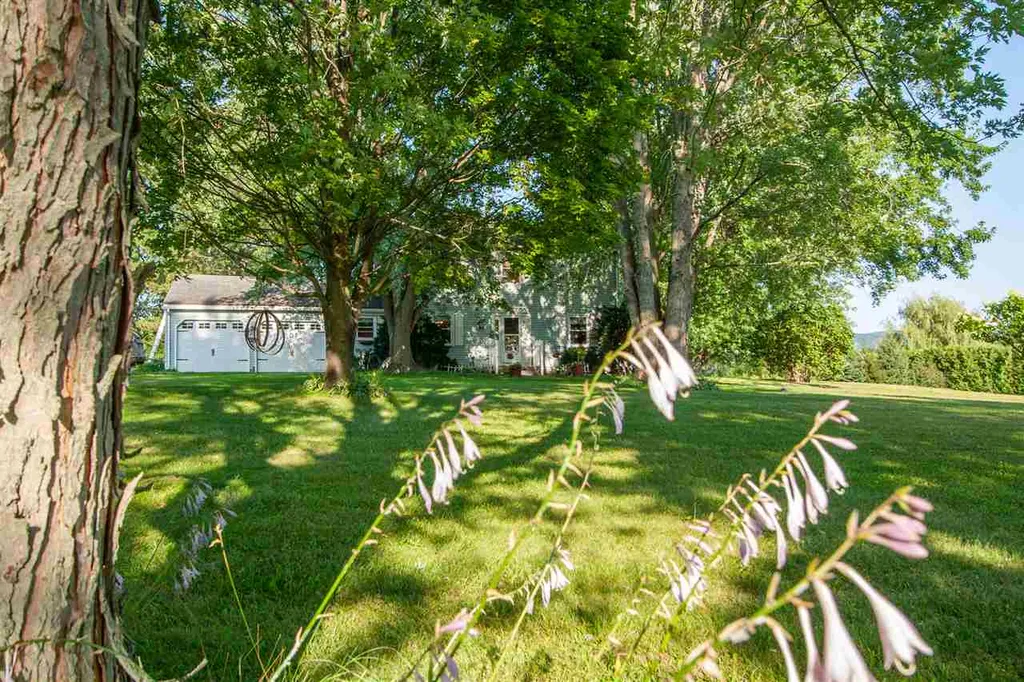 2605 Silver Street Hinesburg VT 05461