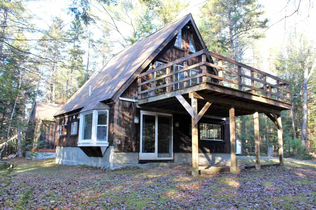 34 Brookside Lane Danbury NH 03230