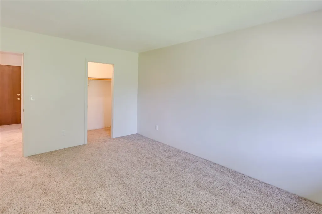 14 Strawberry Bank Road Nashua NH 03062