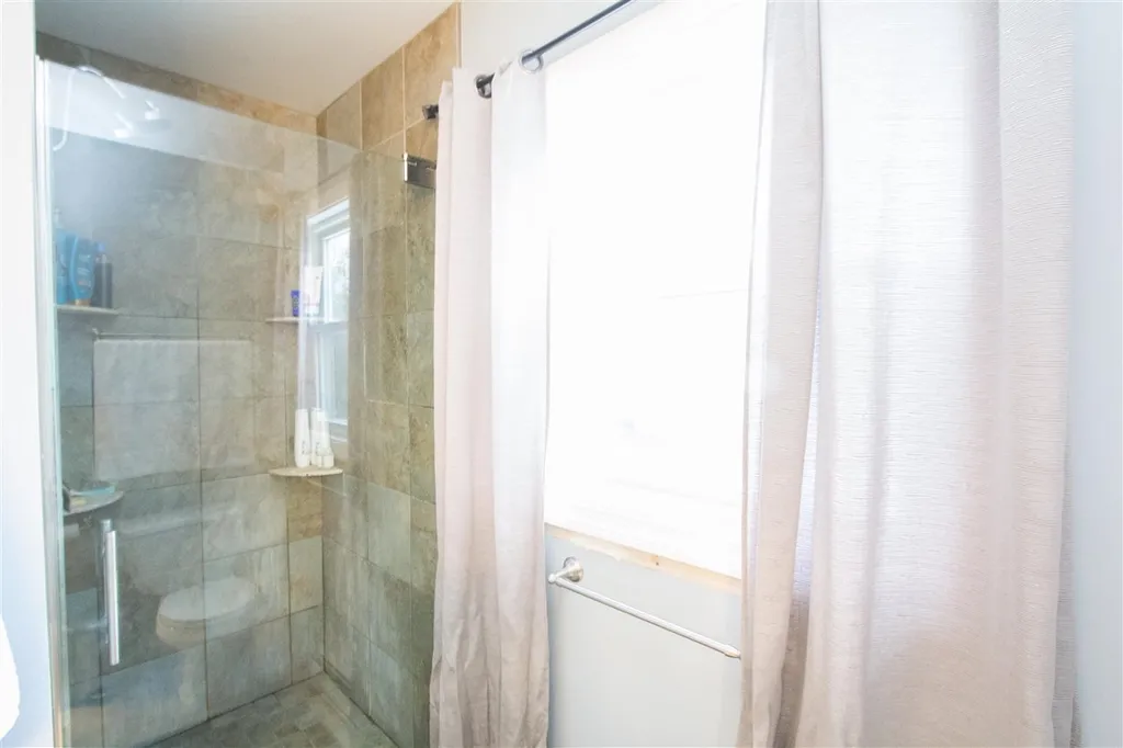 23 Bluebird Drive Colchester VT 05446