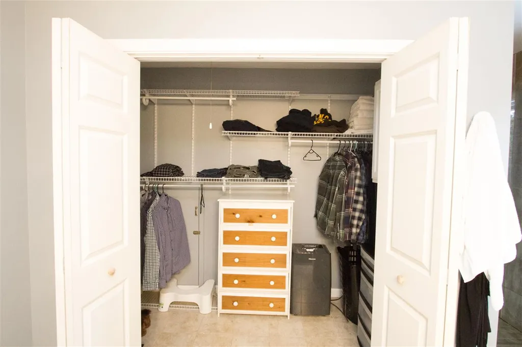 23 Bluebird Drive Colchester VT 05446
